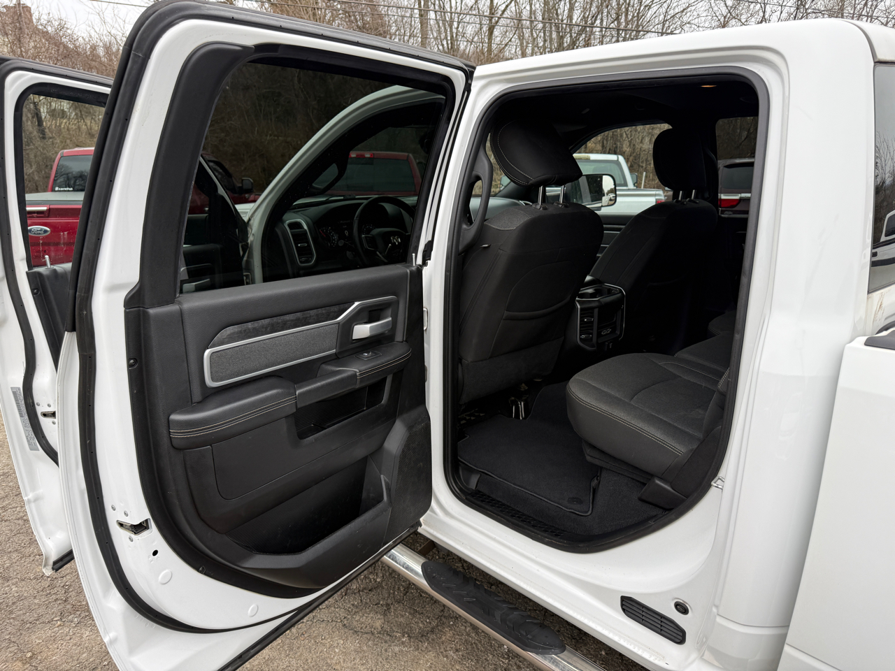 RAM 2500 Big Horn Crew Cab 4WD 2020