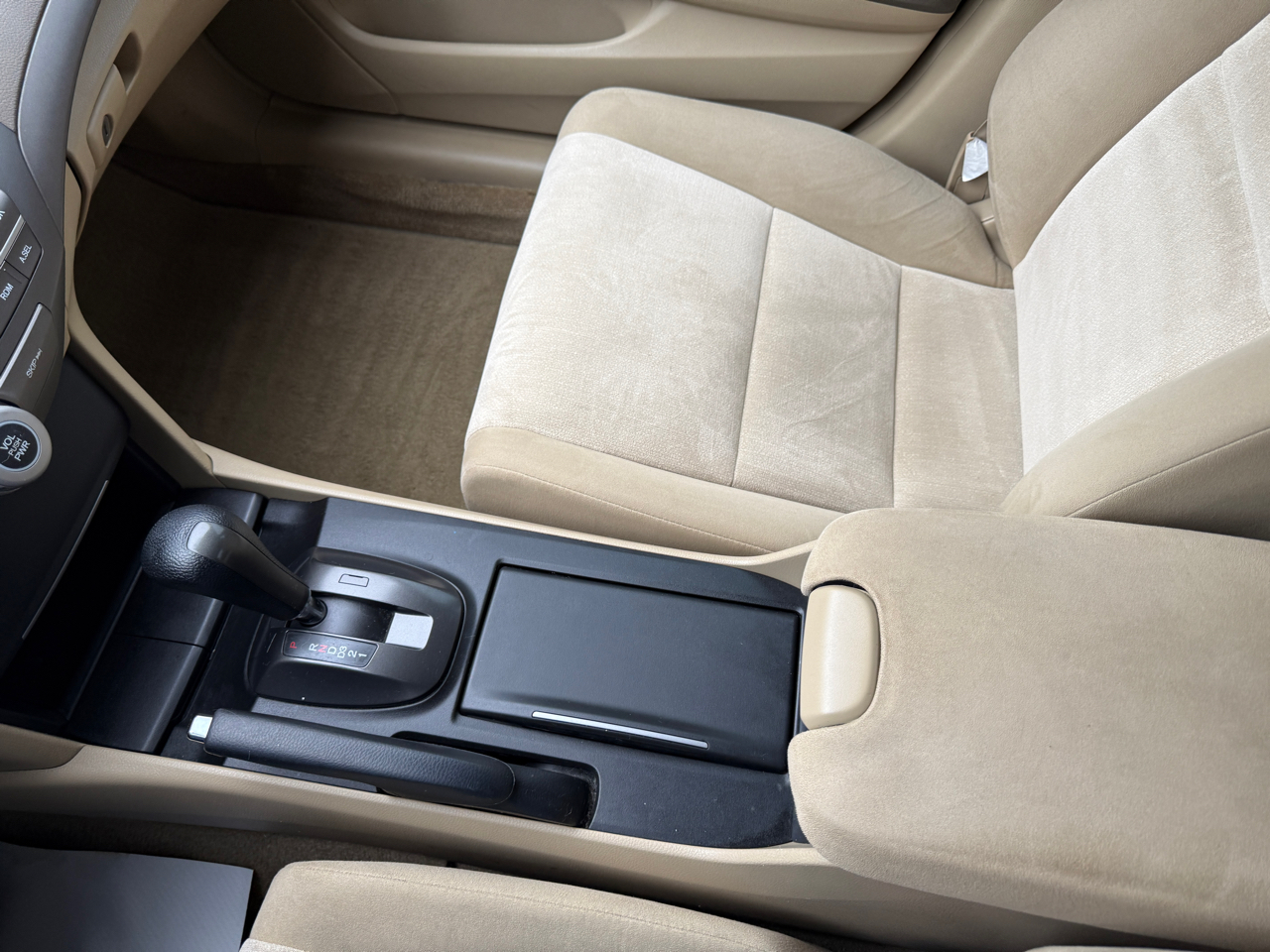 Honda Accord LX-P Sedan AT 2009