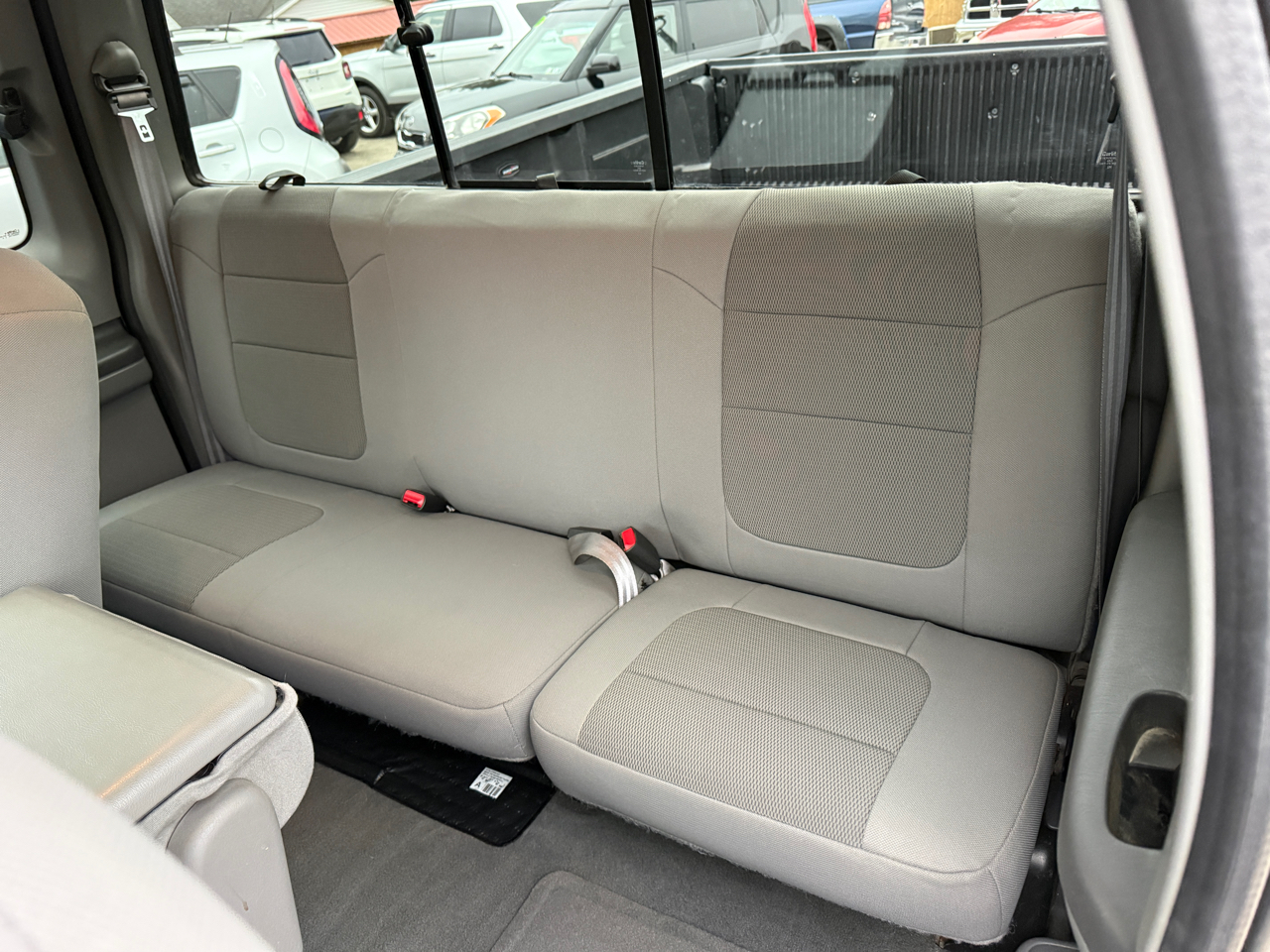 Ford F-250 SD XLT SuperCab Short Bed 4WD 2004