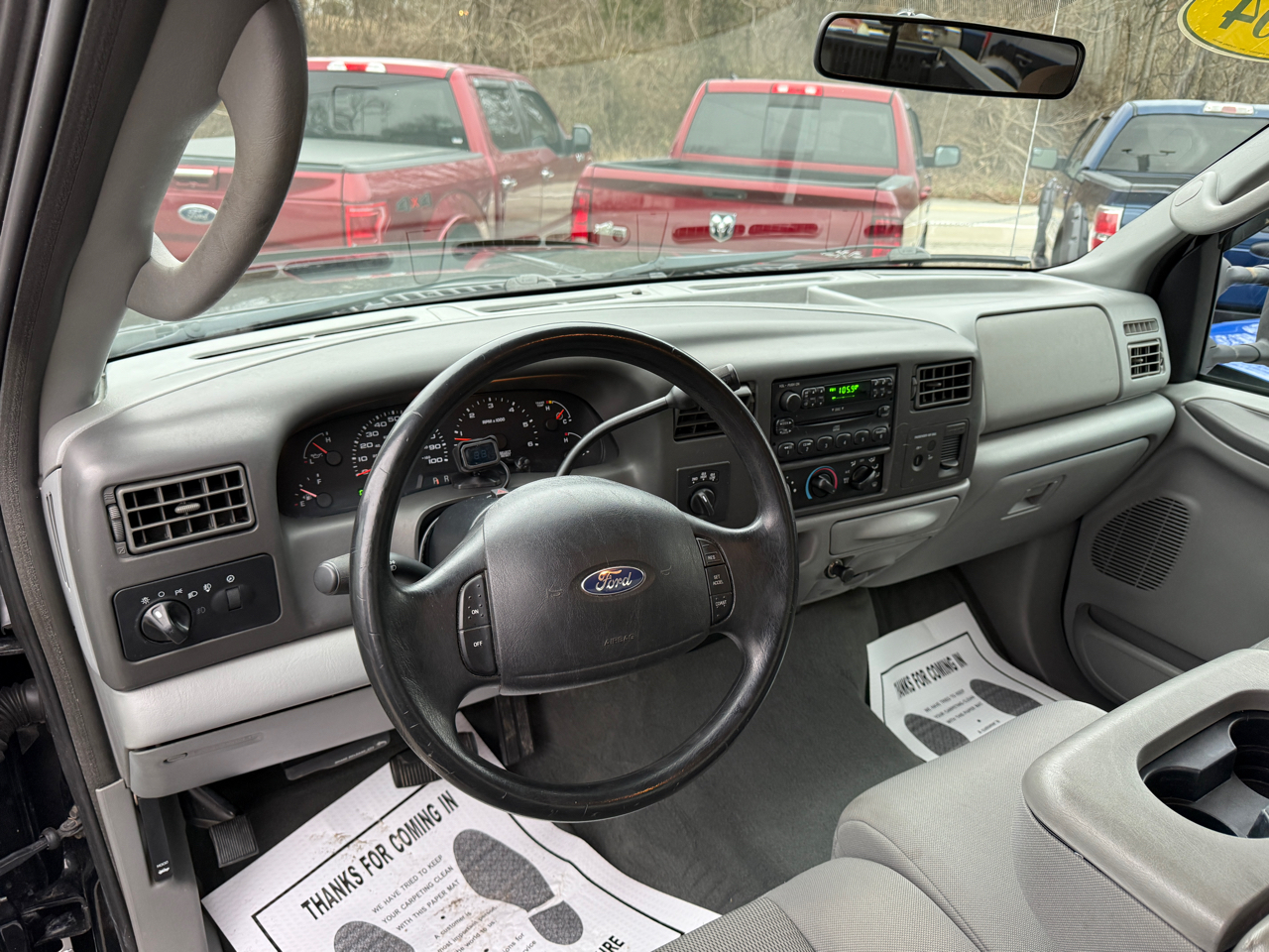 Ford F-250 SD XLT SuperCab Short Bed 4WD 2004