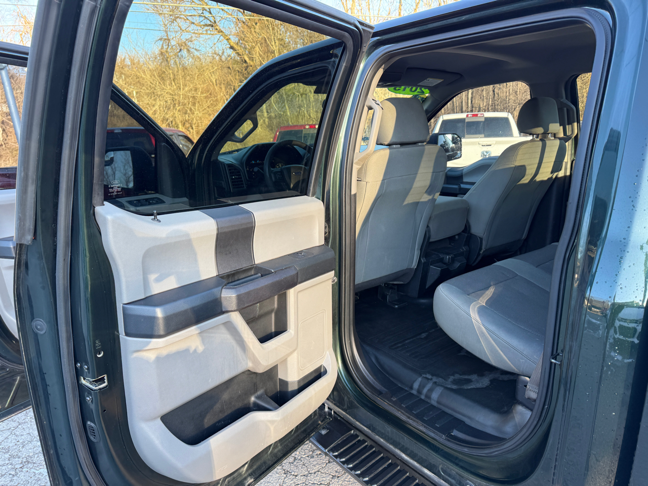 Ford F-150 XL SuperCrew 6.5 ft. 4WD 2015