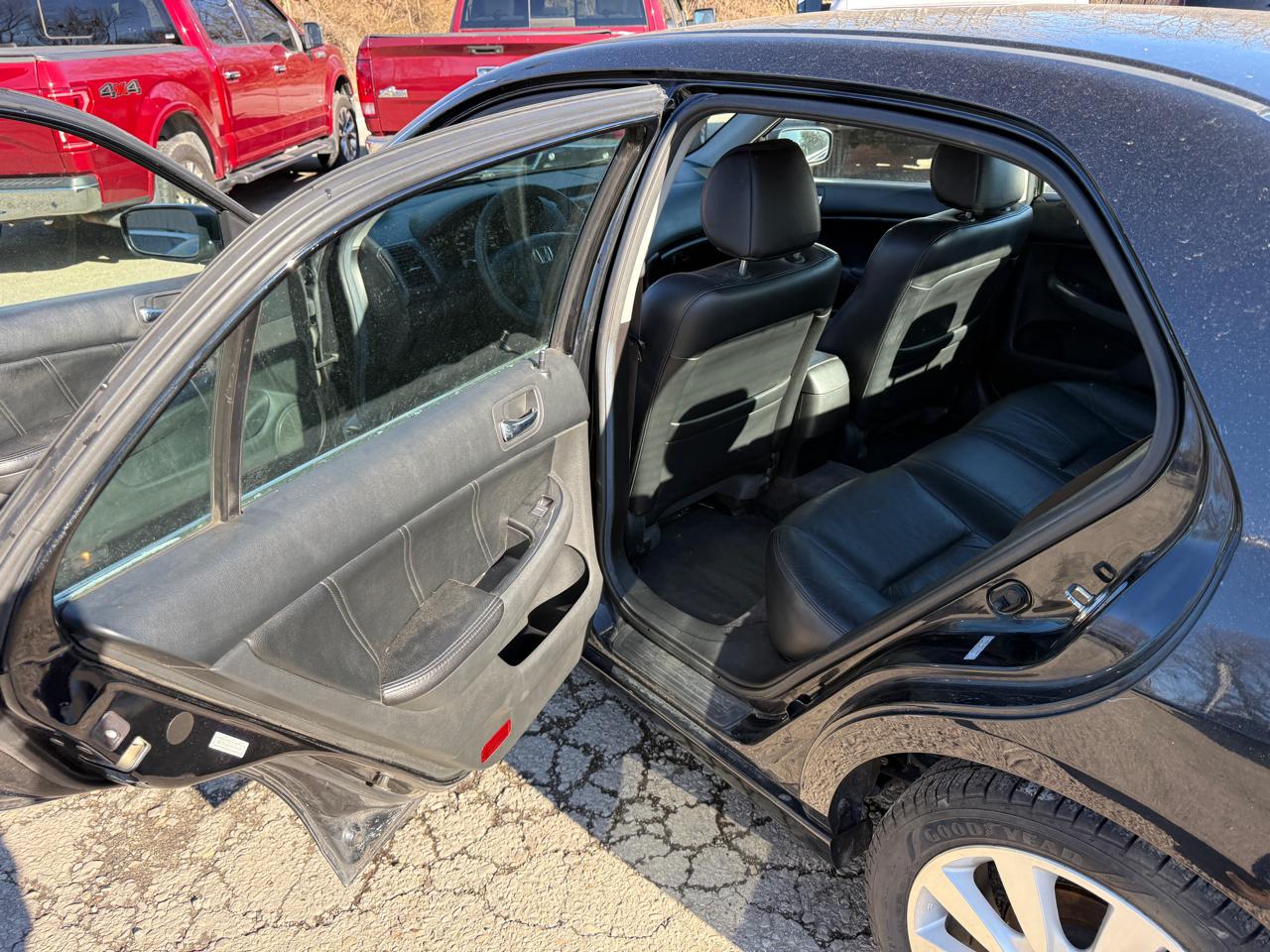 Honda Accord EX-L V-6 Sedan 6-Speed with Navigation 2007