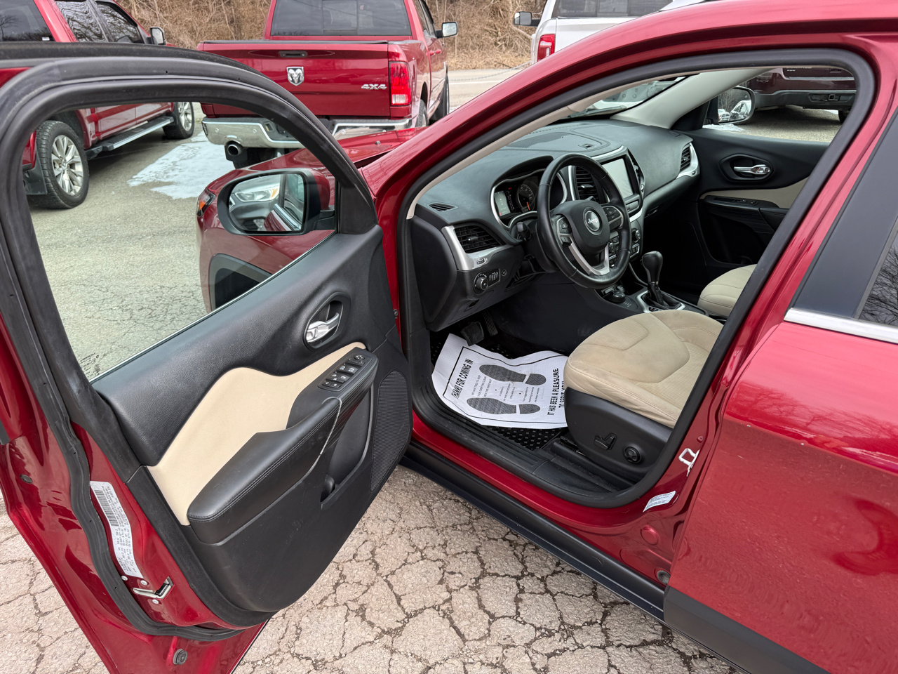 Jeep Cherokee Latitude 4WD 2016