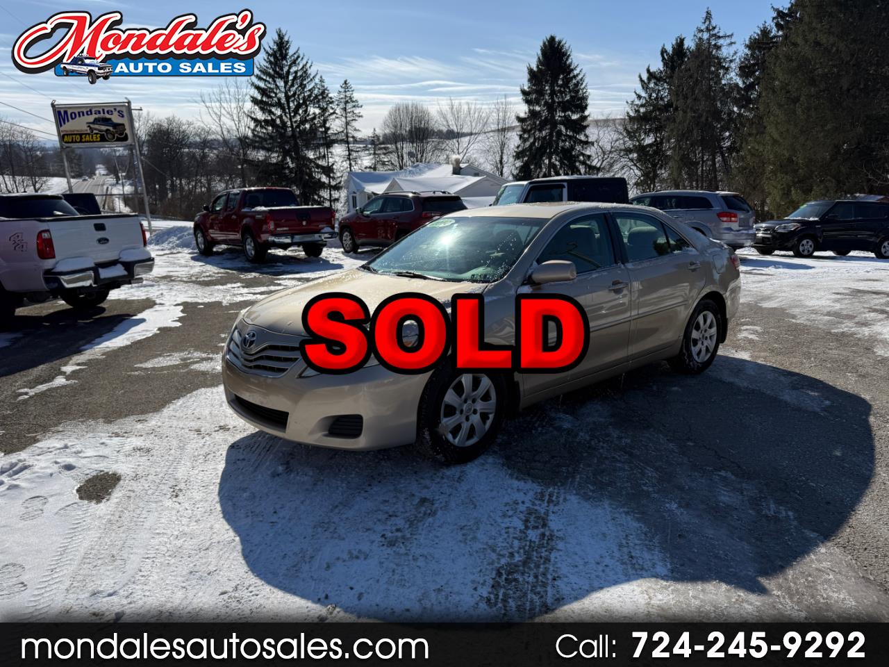 Toyota Camry LE 6-Spd AT 2010