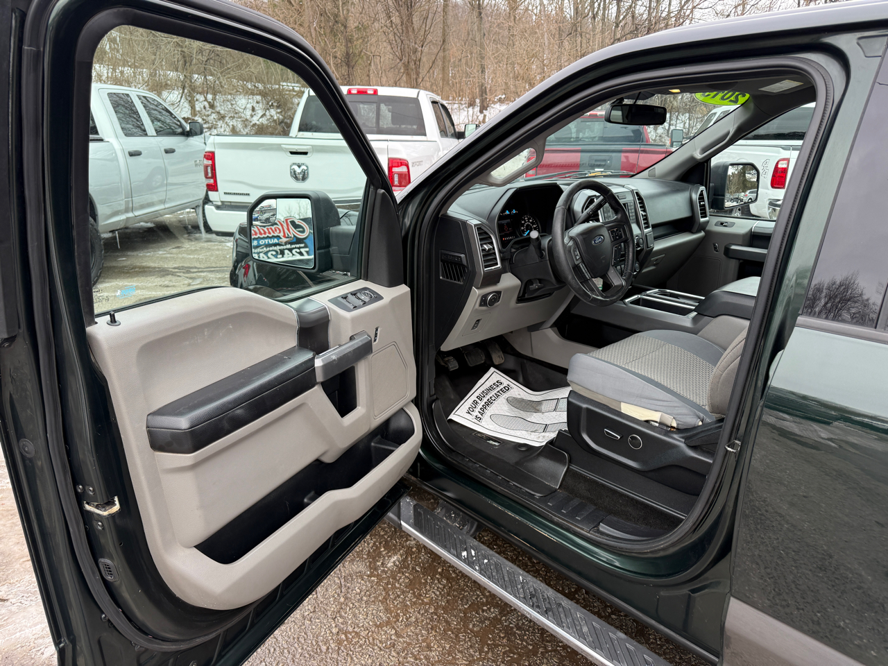 Ford F-150 XLT SuperCrew 5.5-ft. Bed 4WD 2015