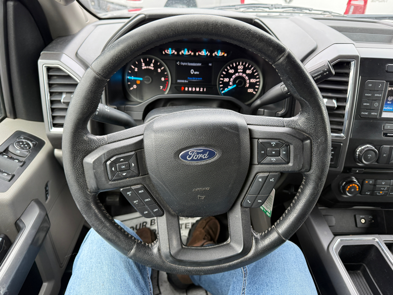 Ford F-150 XLT SuperCrew 5.5-ft. Bed 4WD 2015