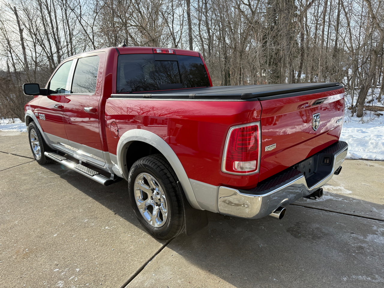 RAM 1500 Laramie Crew Cab SWB 4WD 2014