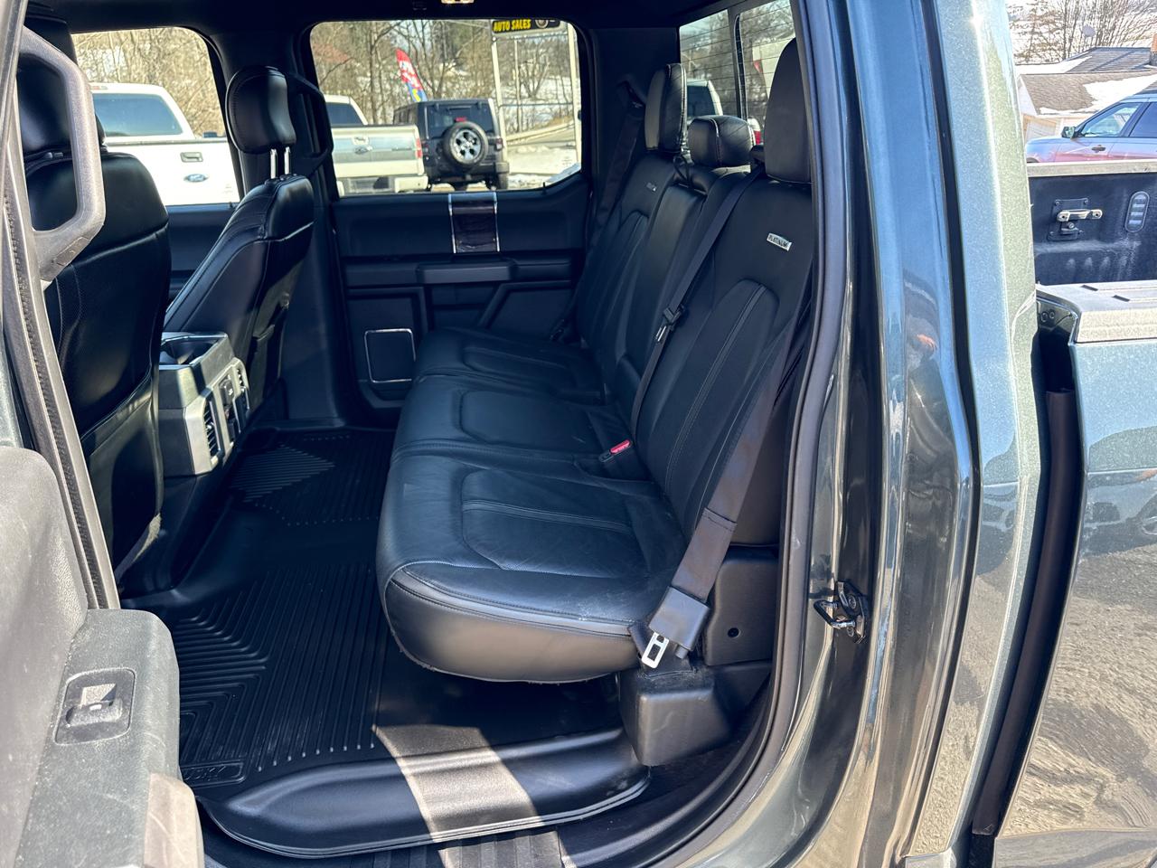 Ford F-150 Platinum SuperCrew 5.5-ft. Bed 4WD 2015