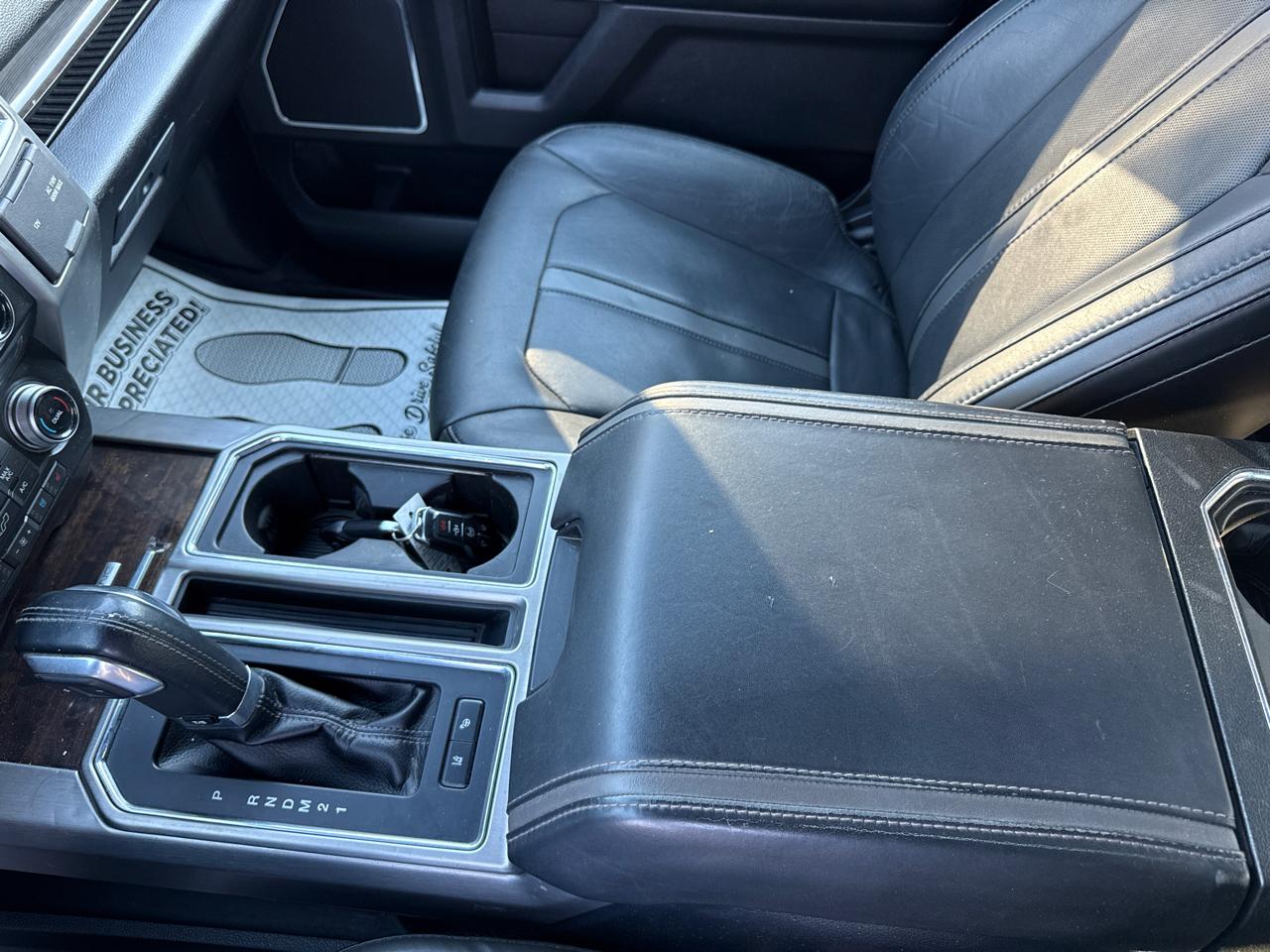 Ford F-150 Platinum SuperCrew 5.5-ft. Bed 4WD 2015