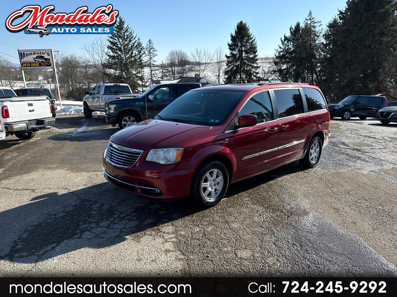 2012 Chrysler Town & Country Touring