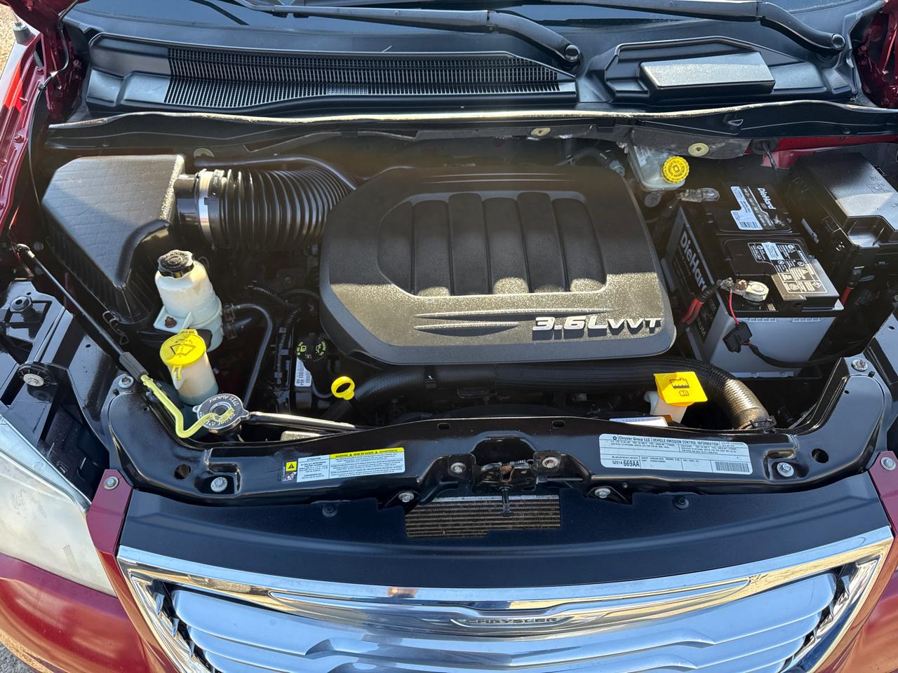 Chrysler Town & Country Touring 2012