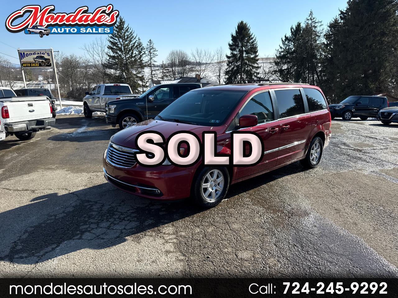 2012 Chrysler Town & Country Touring