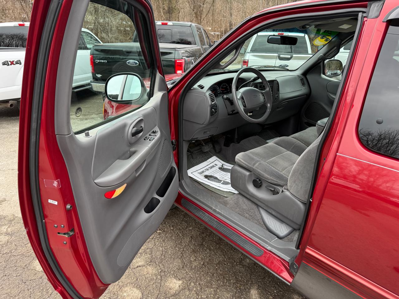 Ford F-150 Lariat SuperCab 6.5-ft. Bed 4WD 2002