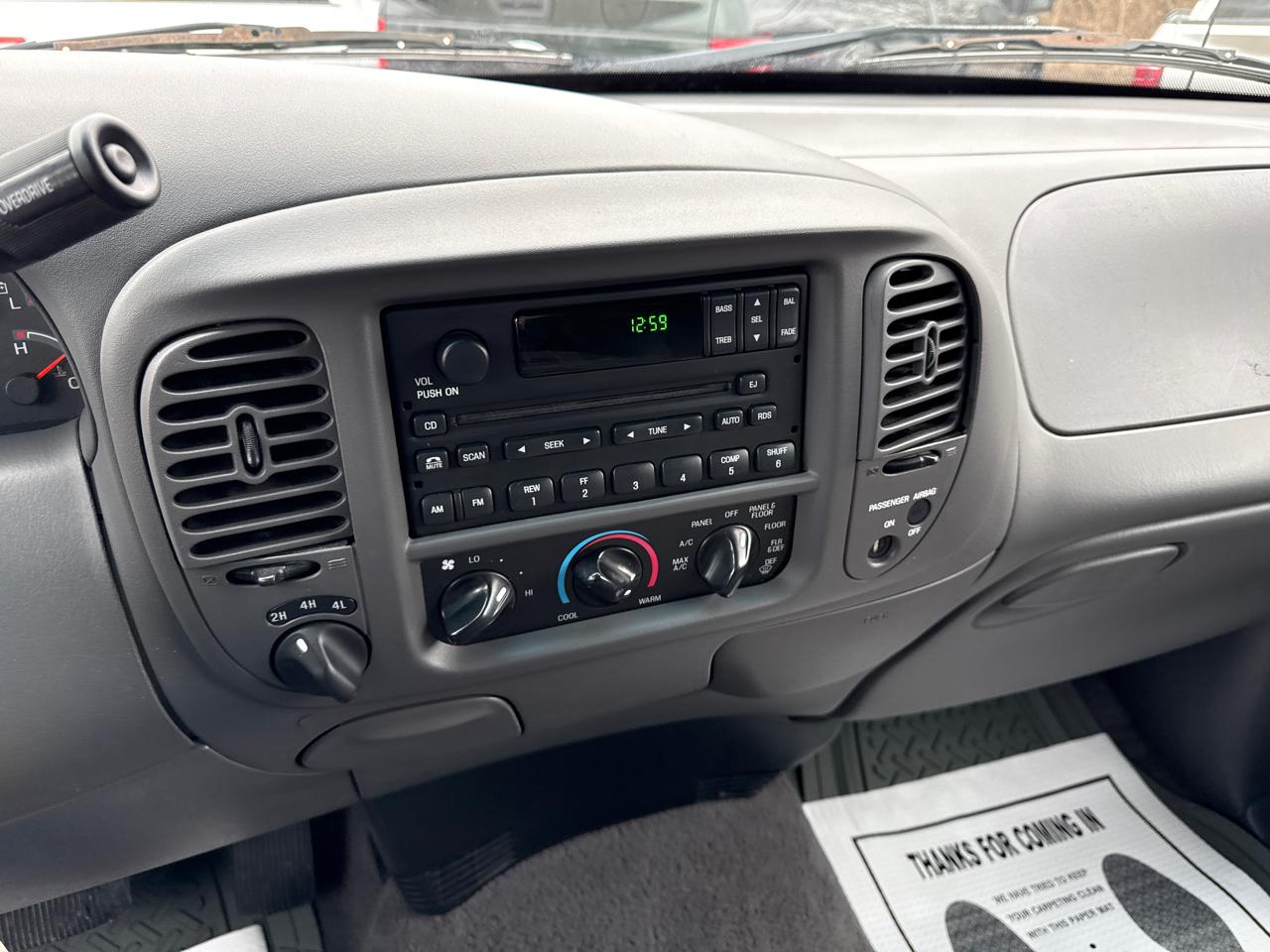 Ford F-150 Lariat SuperCab 6.5-ft. Bed 4WD 2002