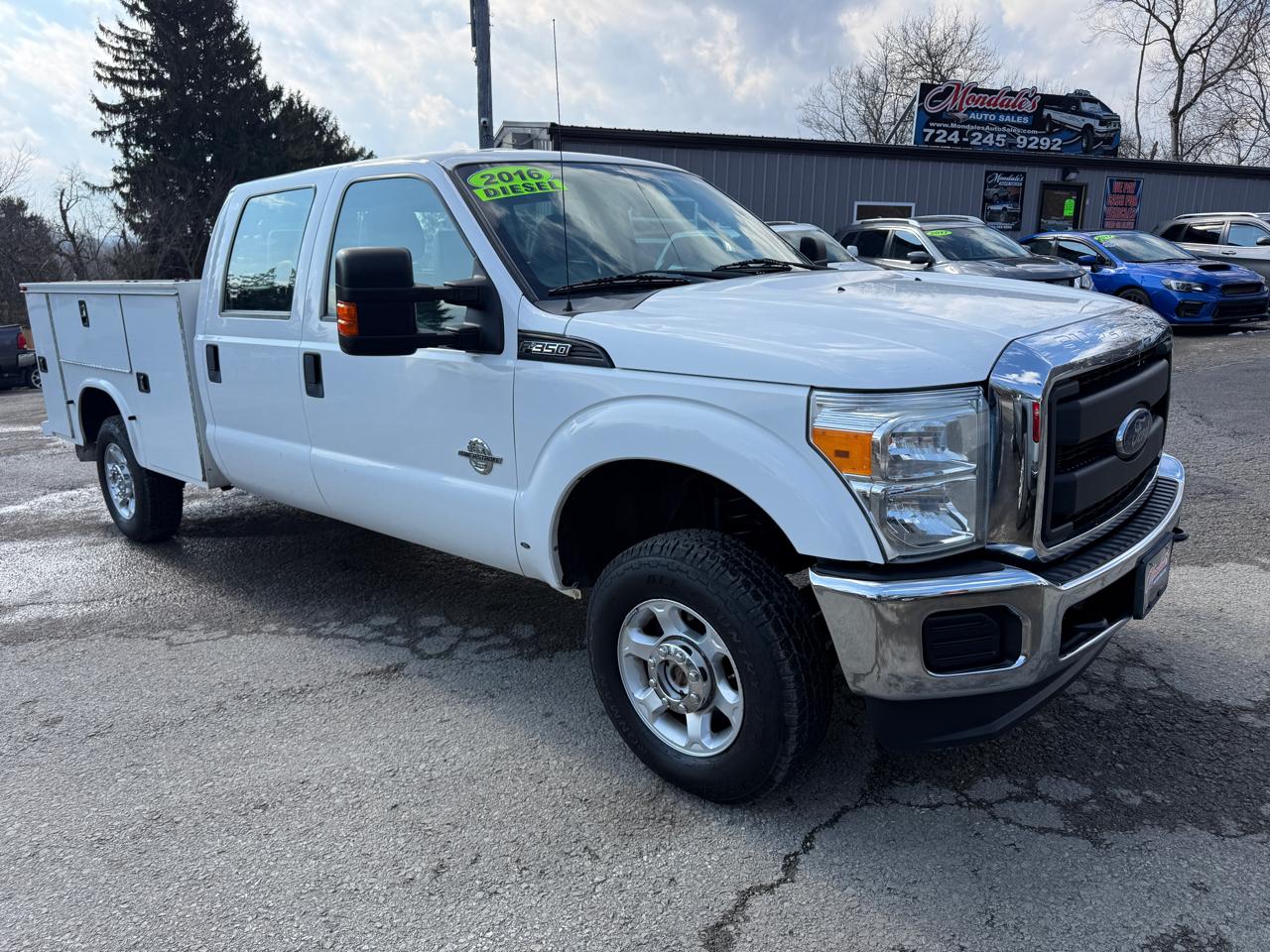 Ford F-350 SD XL Crew Cab 4WD 2016