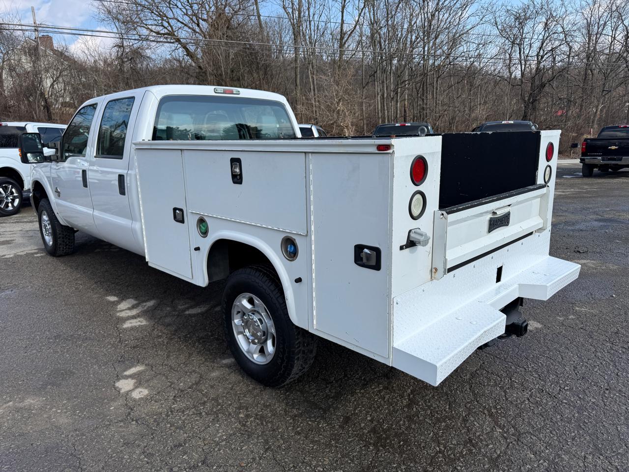 Ford F-350 SD XL Crew Cab 4WD 2016