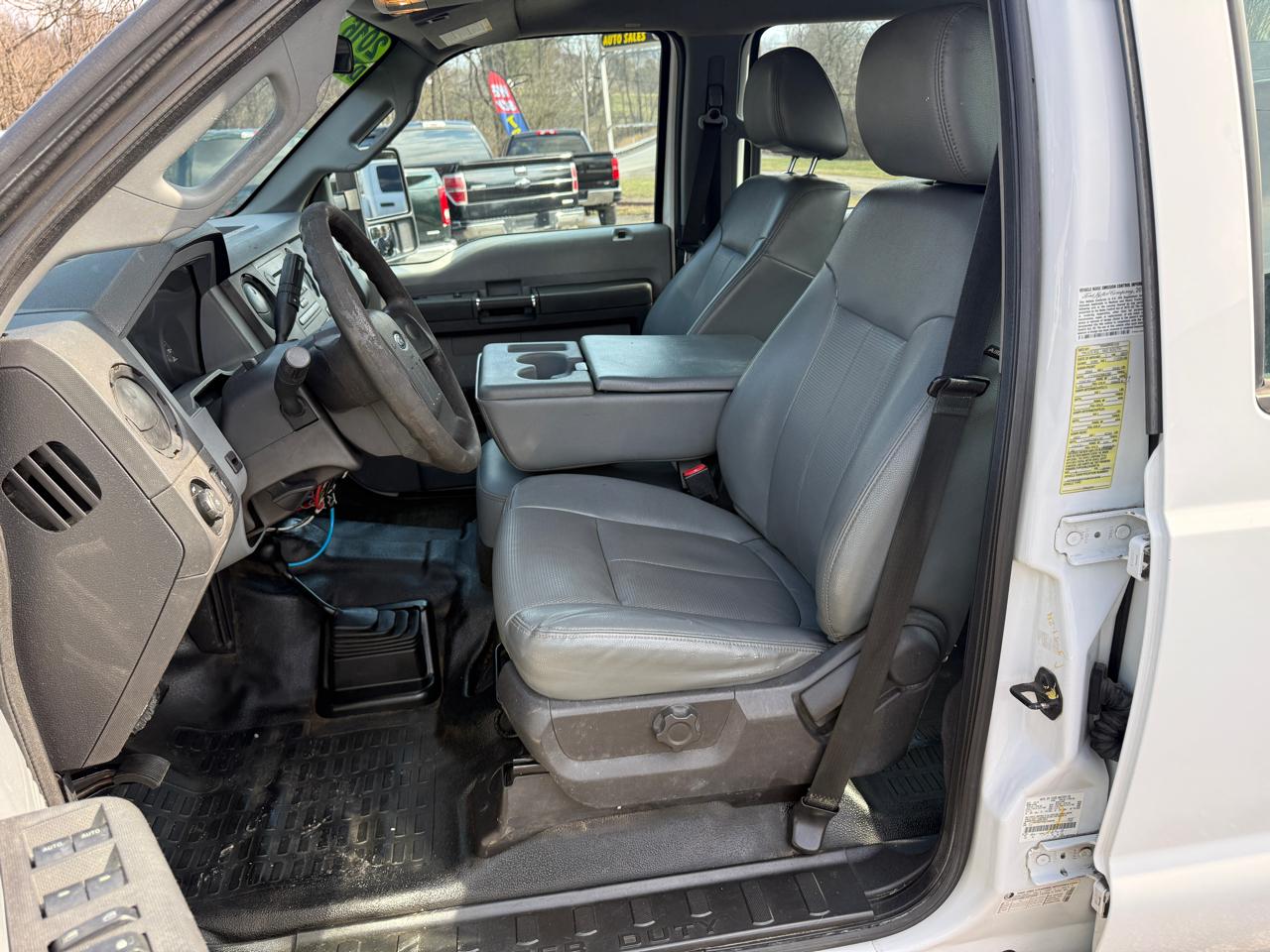 Ford F-350 SD XL Crew Cab 4WD 2016