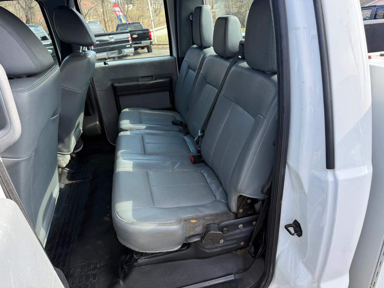 Ford F-350 SD XL Crew Cab 4WD 2016