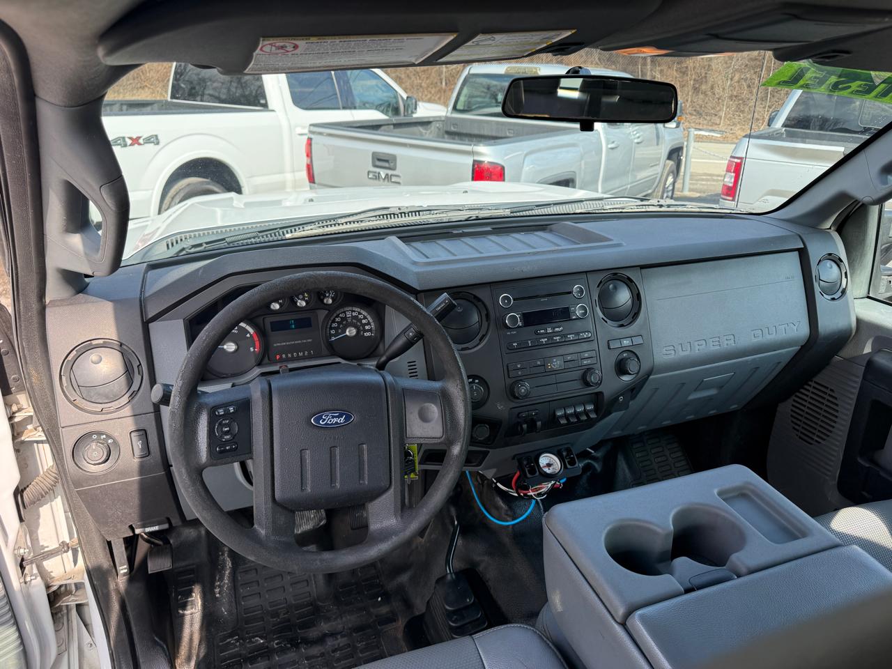 Ford F-350 SD XL Crew Cab 4WD 2016