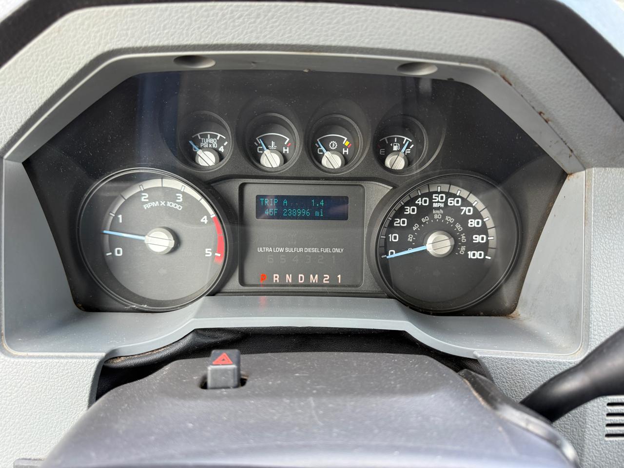 Ford F-350 SD XL Crew Cab 4WD 2016