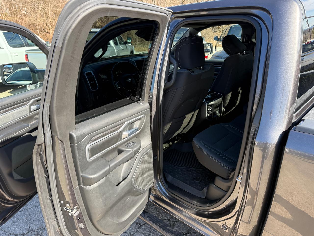 RAM 1500 Big Horn Quad Cab 4WD 2022