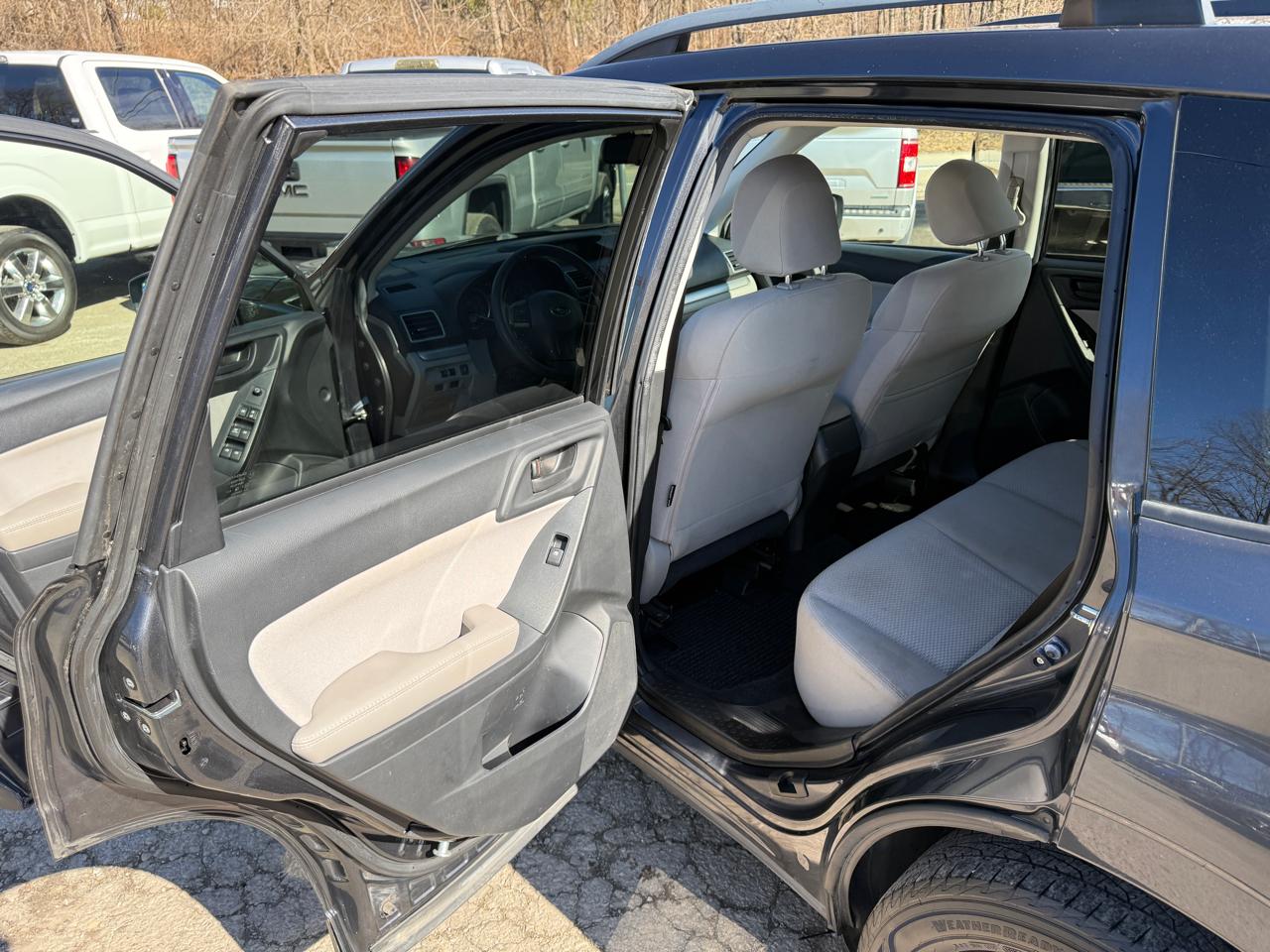 Subaru Forester 2.5i Premium PZEV CVT 2016