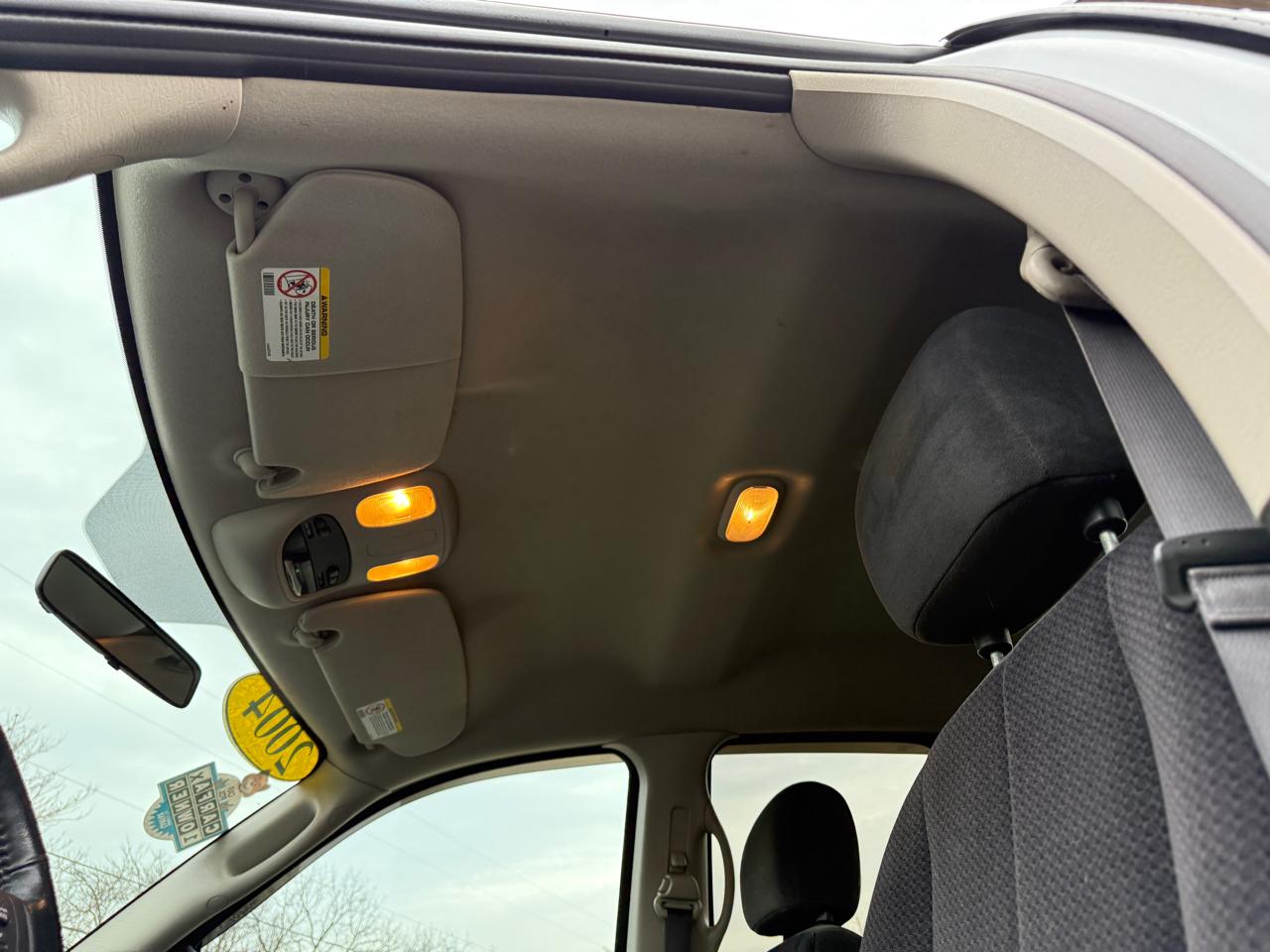 Dodge Ram 1500 SLT Quad Cab 4WD 2004