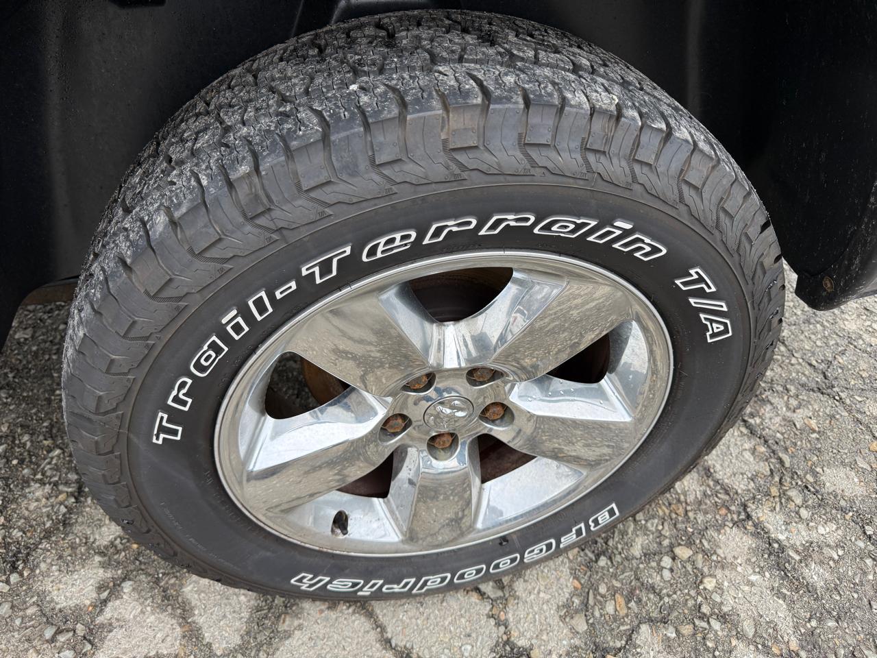 RAM 1500 SLT Crew Cab SWB 4WD 2014