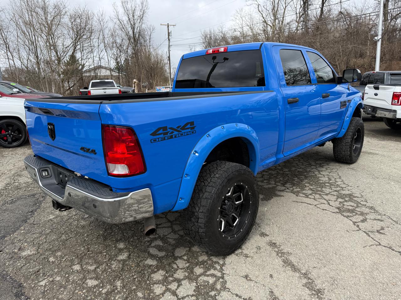 RAM 2500 Tradesman Crew Cab SWB 4WD 2017