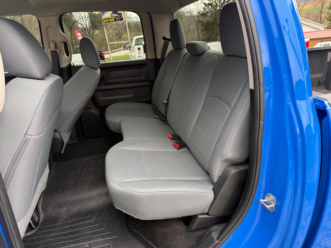 RAM 2500 Tradesman Crew Cab SWB 4WD 2017