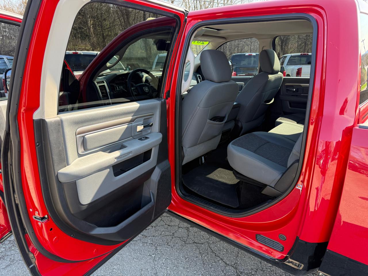 RAM 2500 Power Wagon Crew Cab SWB 4WD 2014