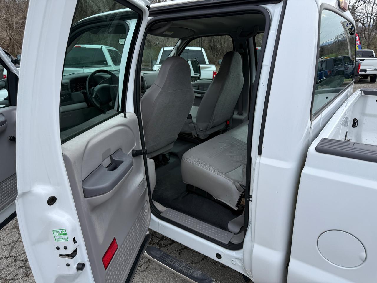 Ford F-350 SD XL Crew Cab Long Bed 4WD 2001