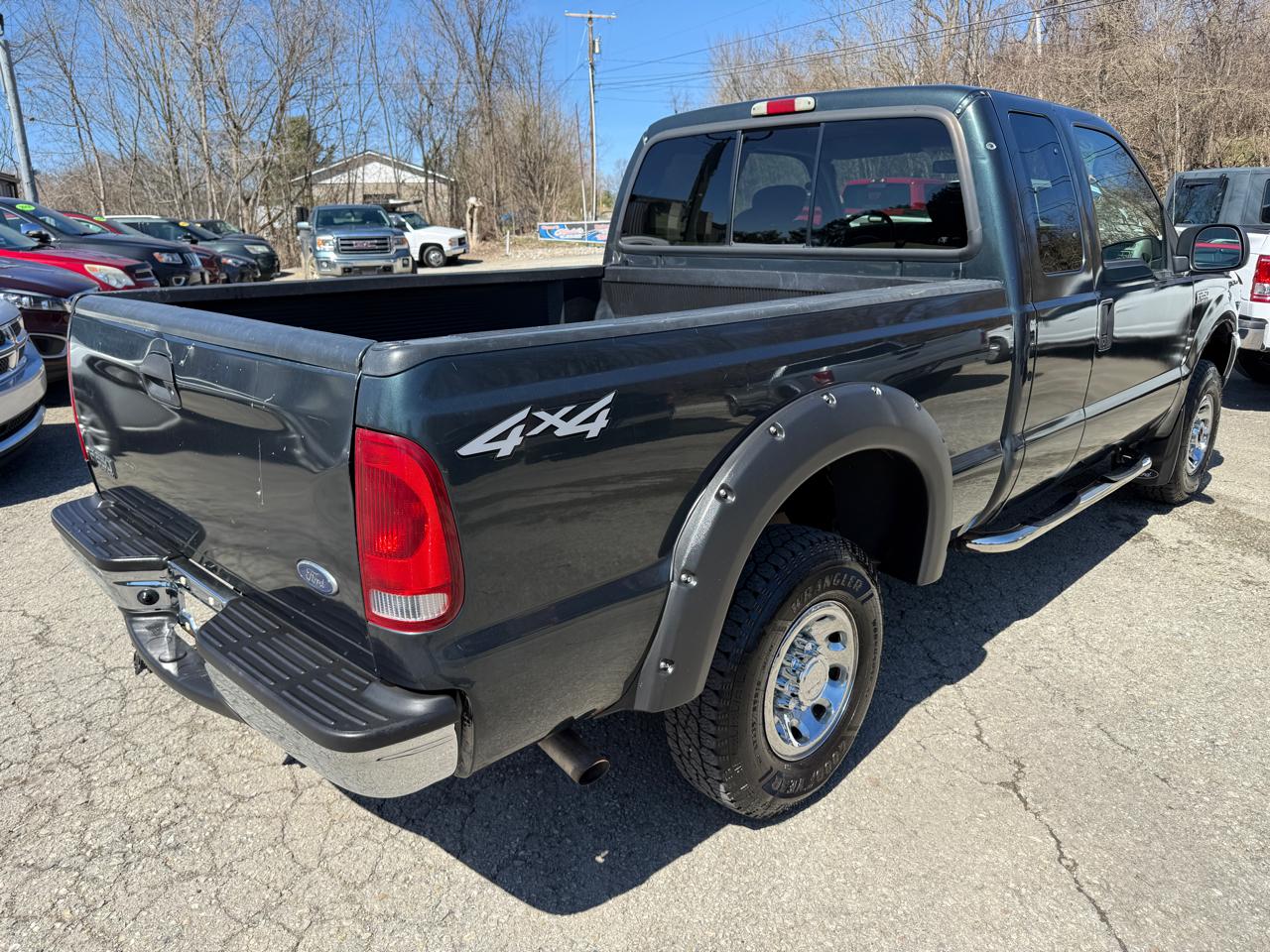 Ford F-250 SD XLT SuperCab 4WD 2004