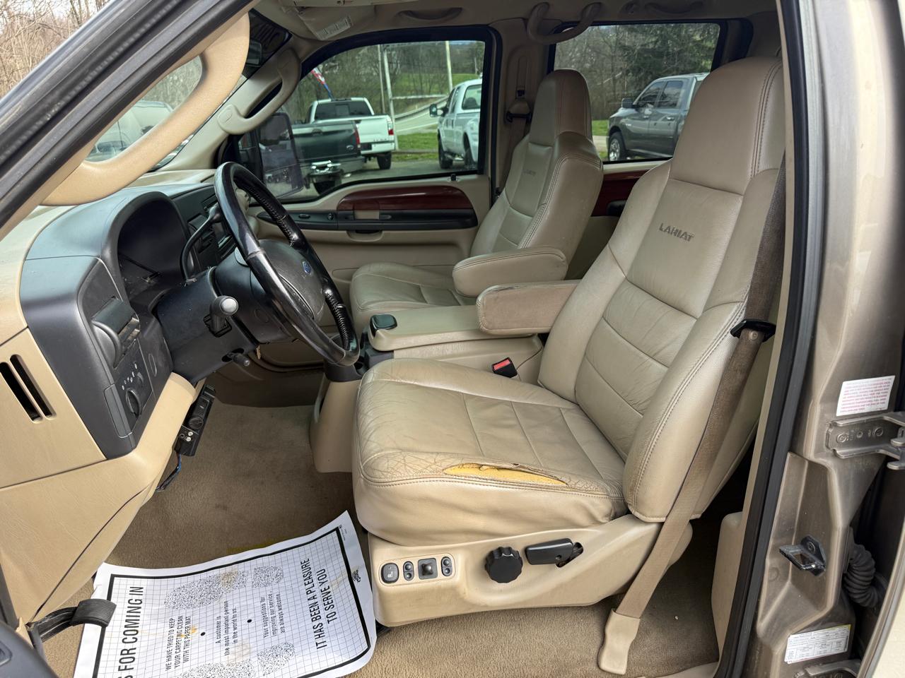 Ford F-250 SD Lariat Crew Cab 4WD 2005