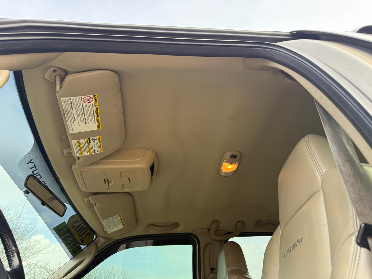 Ford F-250 SD Lariat Crew Cab 4WD 2005