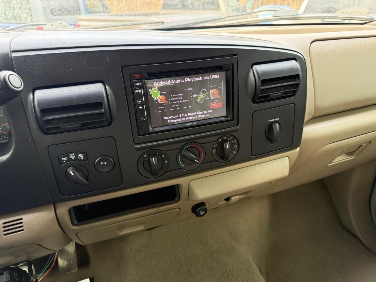 Ford F-250 SD Lariat Crew Cab 4WD 2005