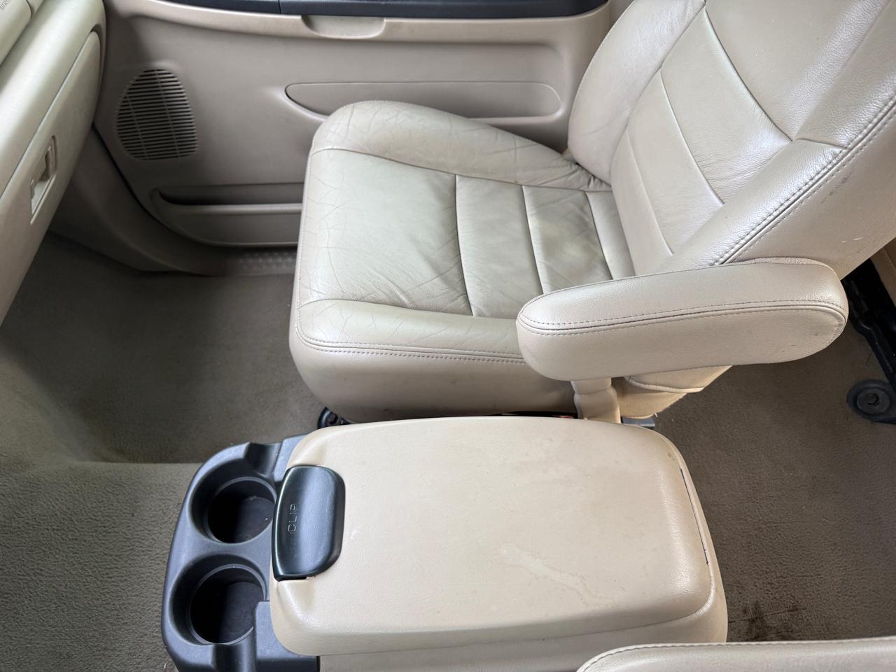 Ford F-250 SD Lariat Crew Cab 4WD 2005