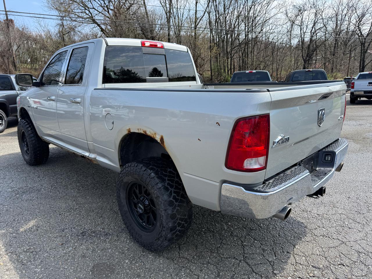 RAM 1500 SLT Quad Cab 4WD 2010