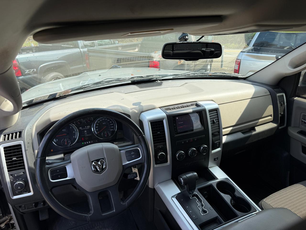 RAM 1500 SLT Quad Cab 4WD 2010