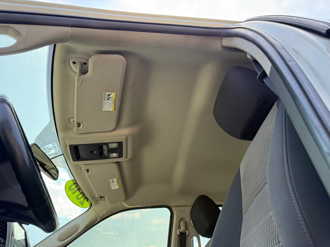 RAM 1500 SLT Quad Cab 4WD 2010