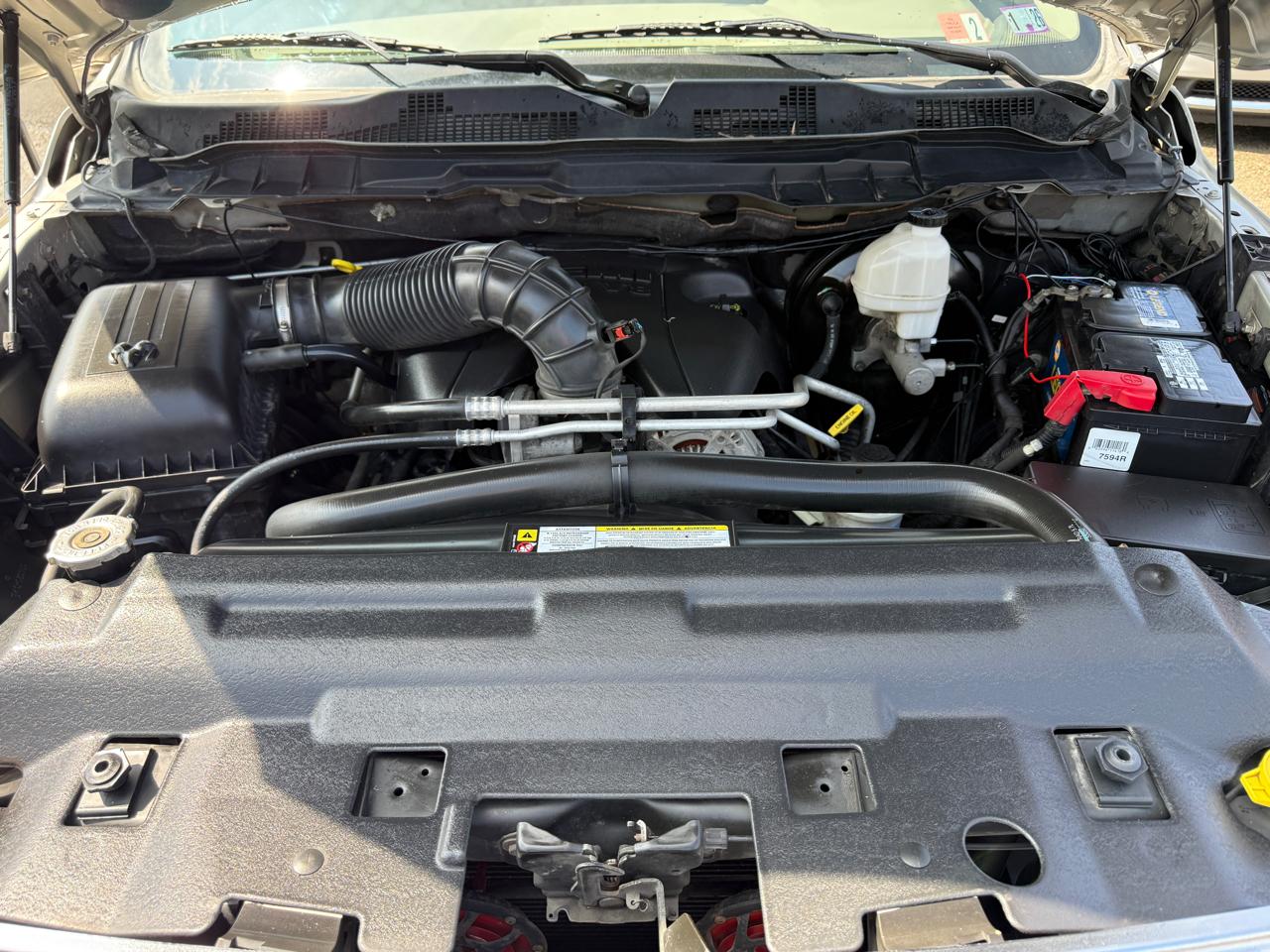 RAM 1500 SLT Quad Cab 4WD 2010