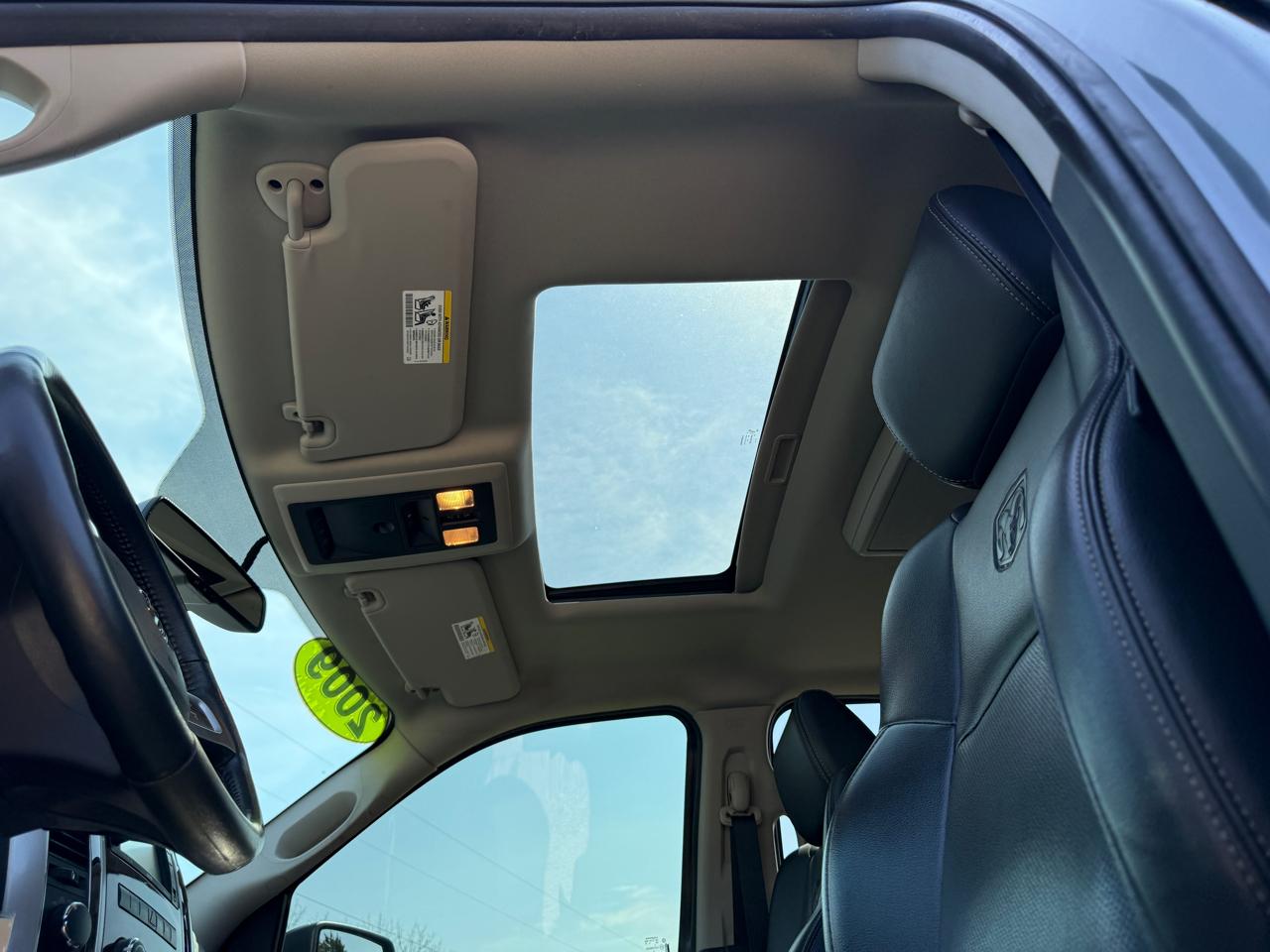 Dodge Ram 1500 Laramie 4WD 2009