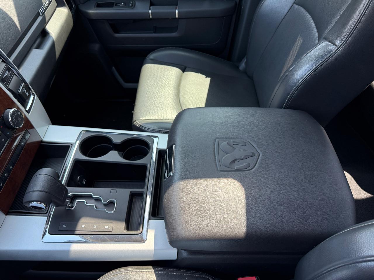 Dodge Ram 1500 Laramie 4WD 2009