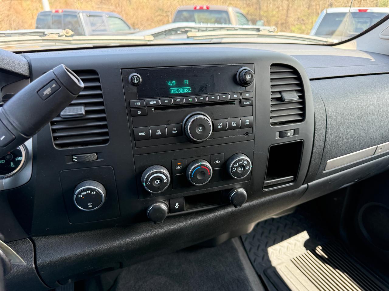 Chevrolet Silverado 1500 LT Ext. Cab Long Box 4WD 2012