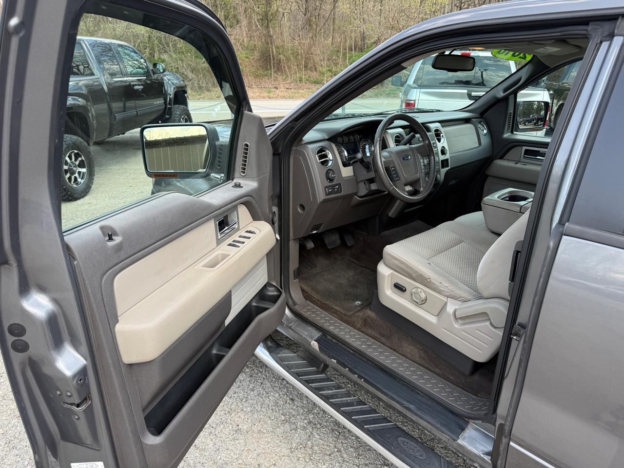 Ford F-150 XLT SuperCab 6.5-ft. Bed 4WD 2010