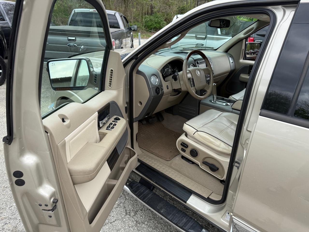 Lincoln Mark LT 4WD 2008