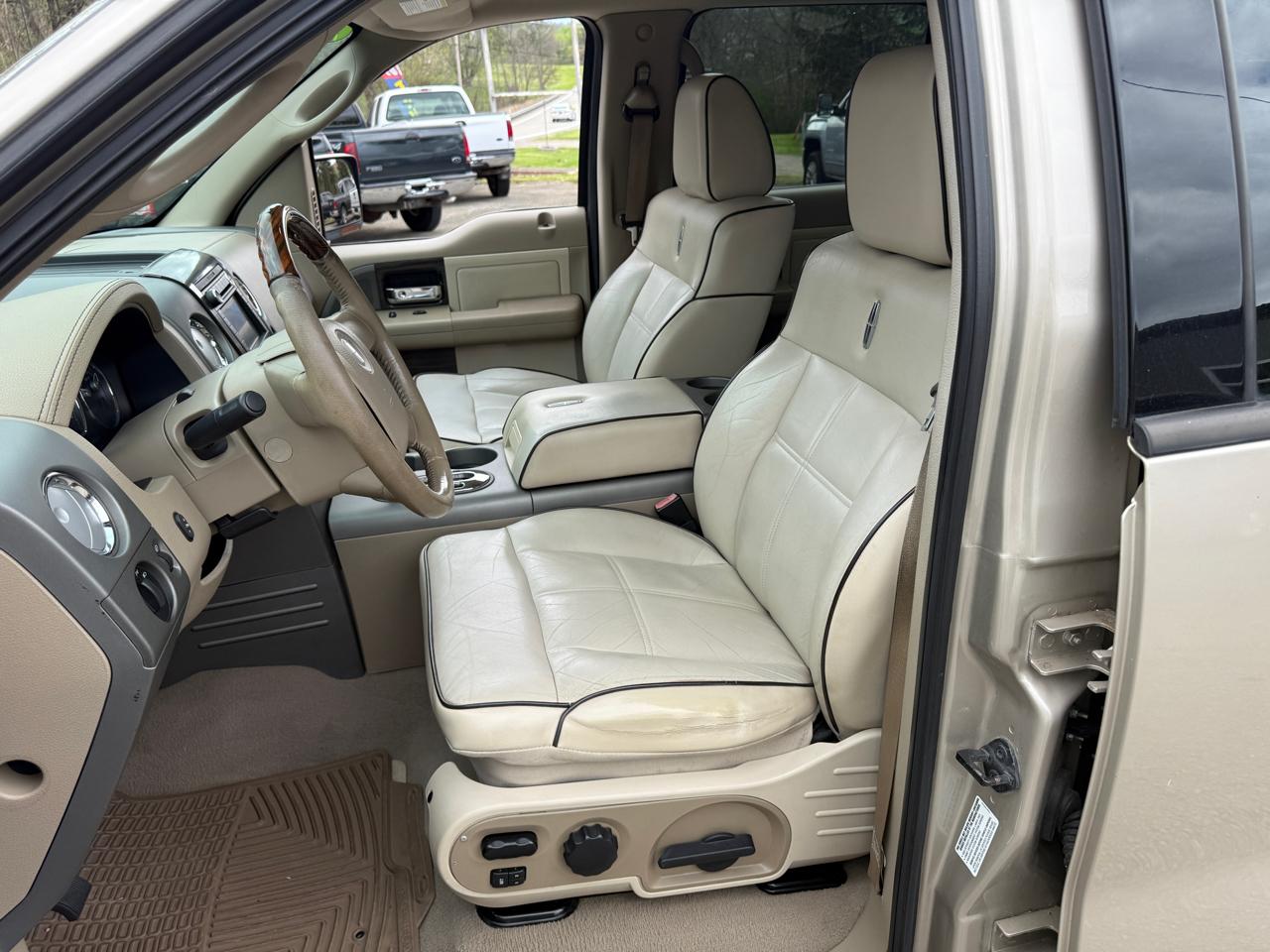 Lincoln Mark LT 4WD 2008