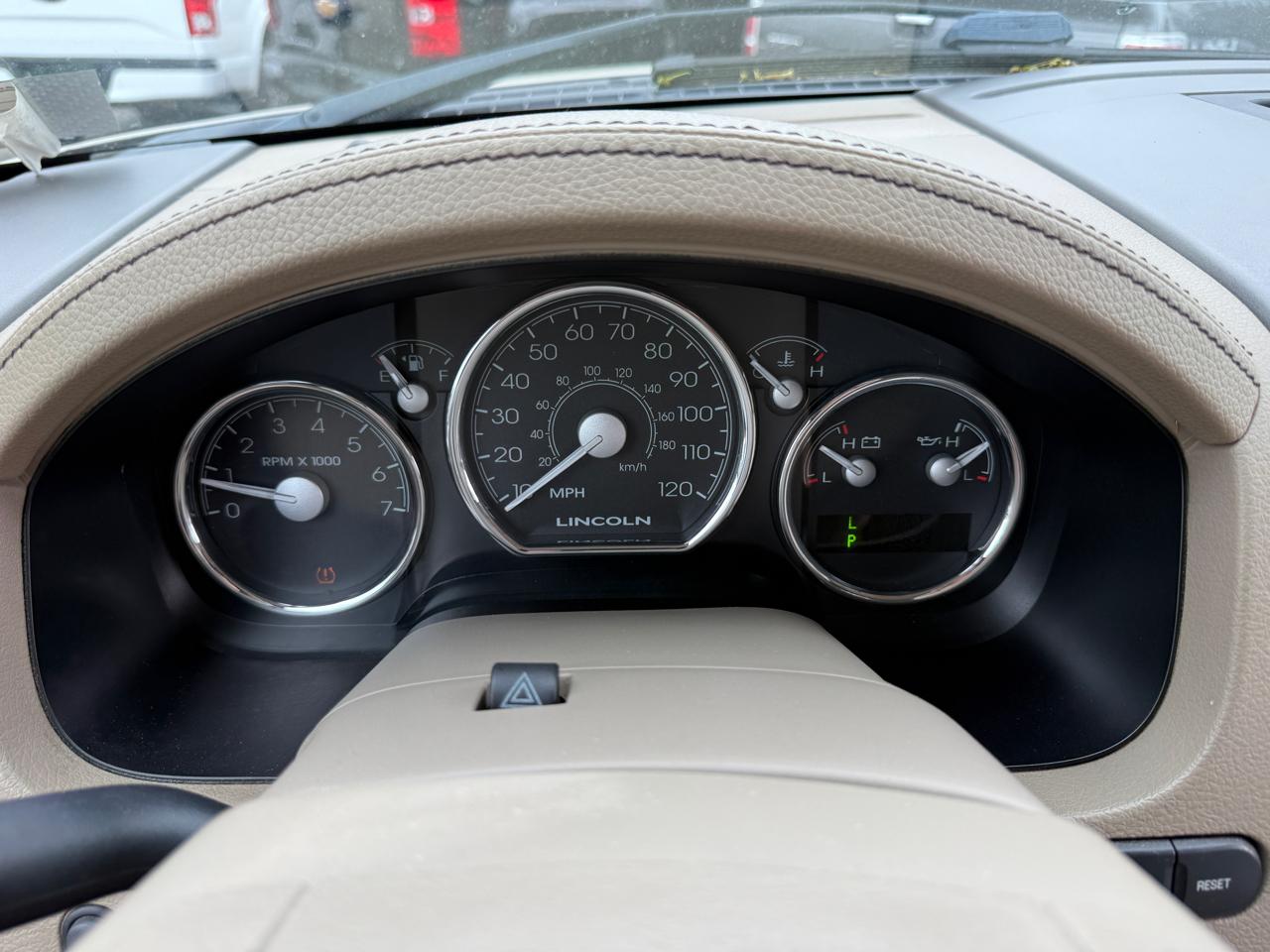 Lincoln Mark LT 4WD 2008