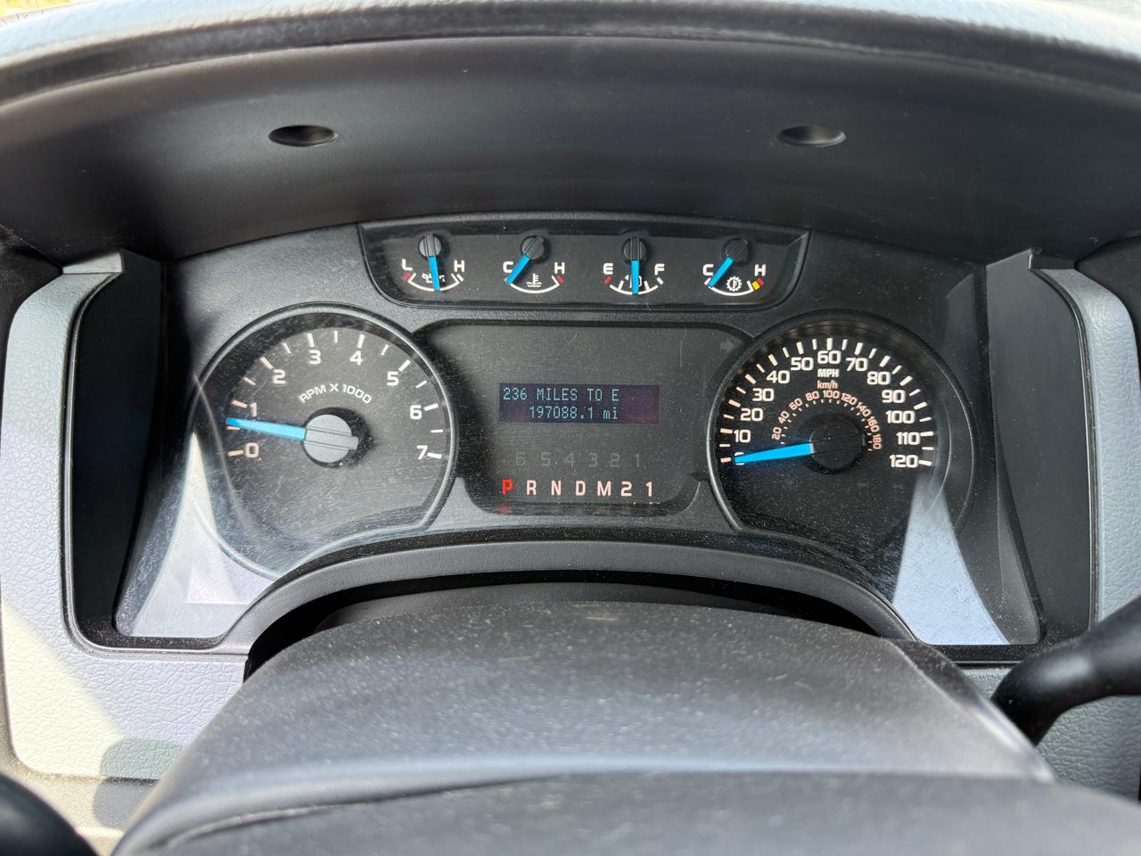 Ford F-150 STX SuperCrew 4WD 2014