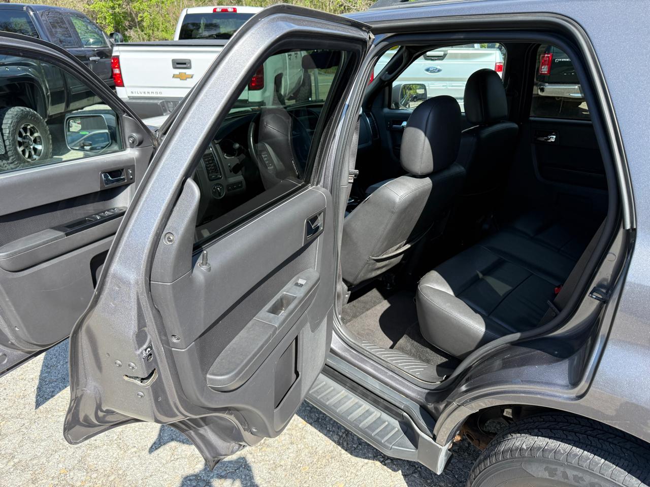 Ford Escape Limited 4WD 2011